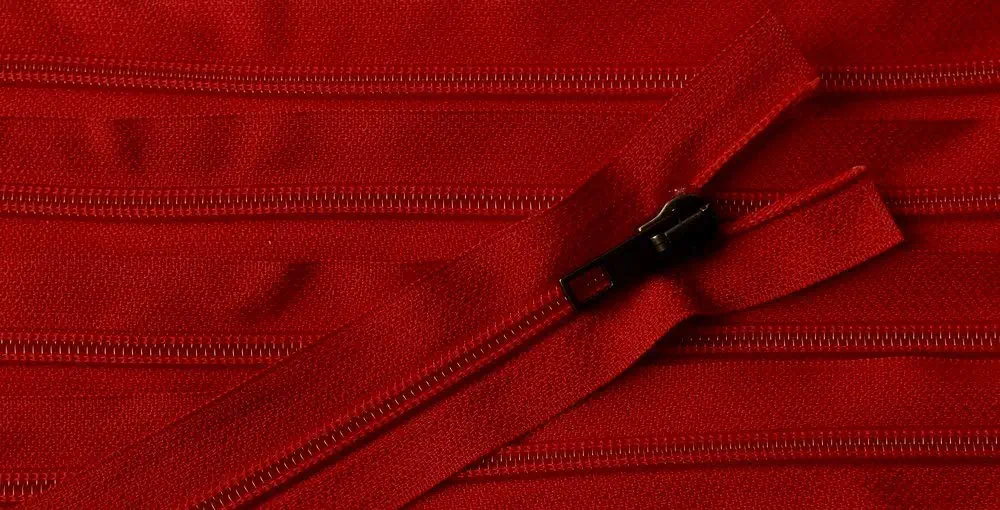 Reißverschluss rot, 072 cm Kunststoff teilbar Spirale R