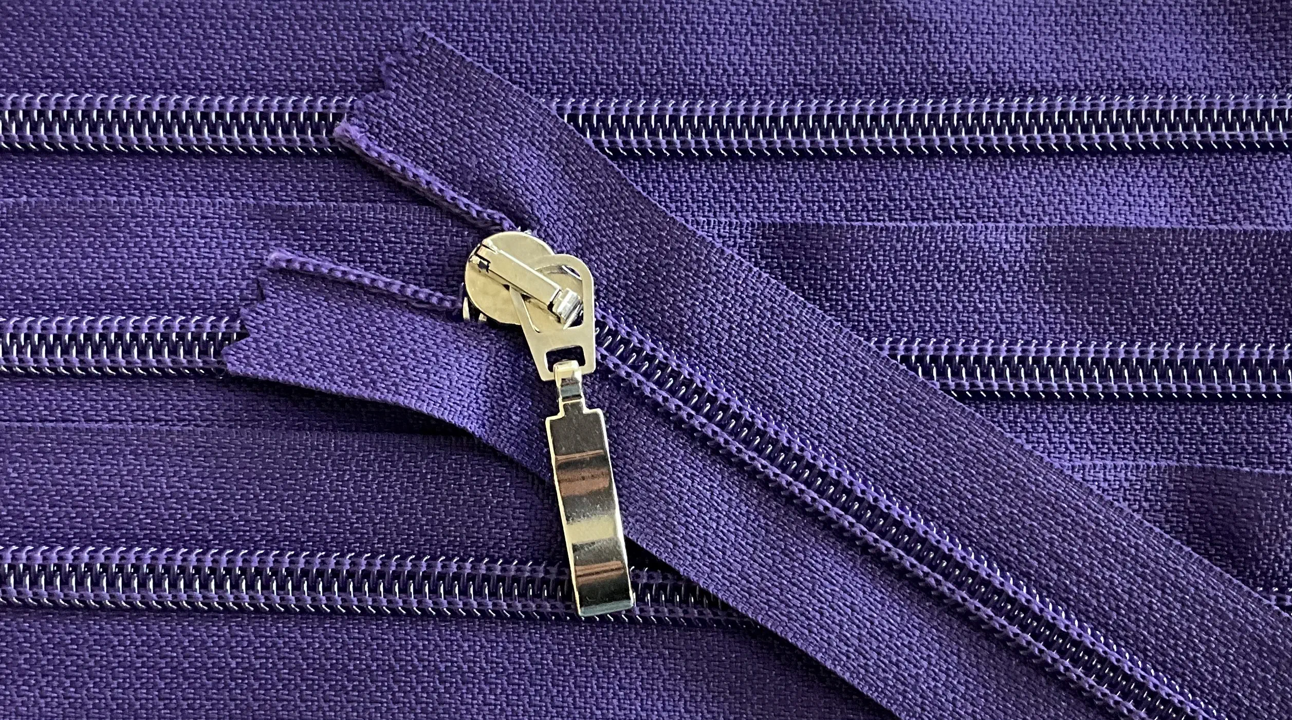 Reißverschluss violett, 018 cm Kunststoff nicht teilbar R