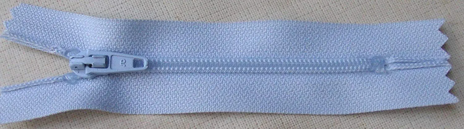 Reißverschluss blau hell, 016 cm Kunststoff nicht teilbar