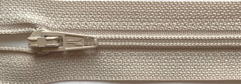 Reißverschluss beige, 022 cm Kunststoff nicht teilbar