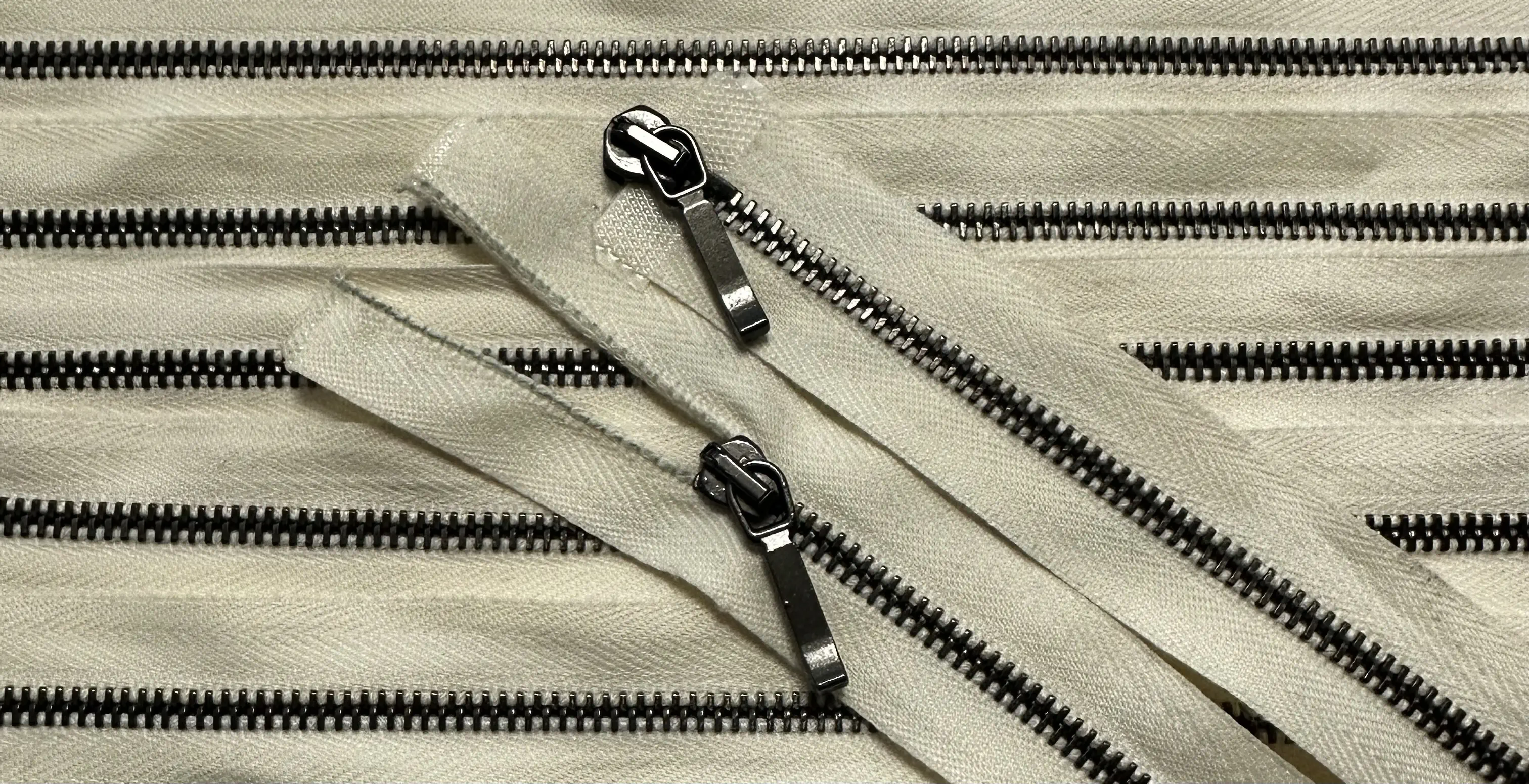 Reißverschluss creme, 071 cm Metall teilbar 2-Wege R