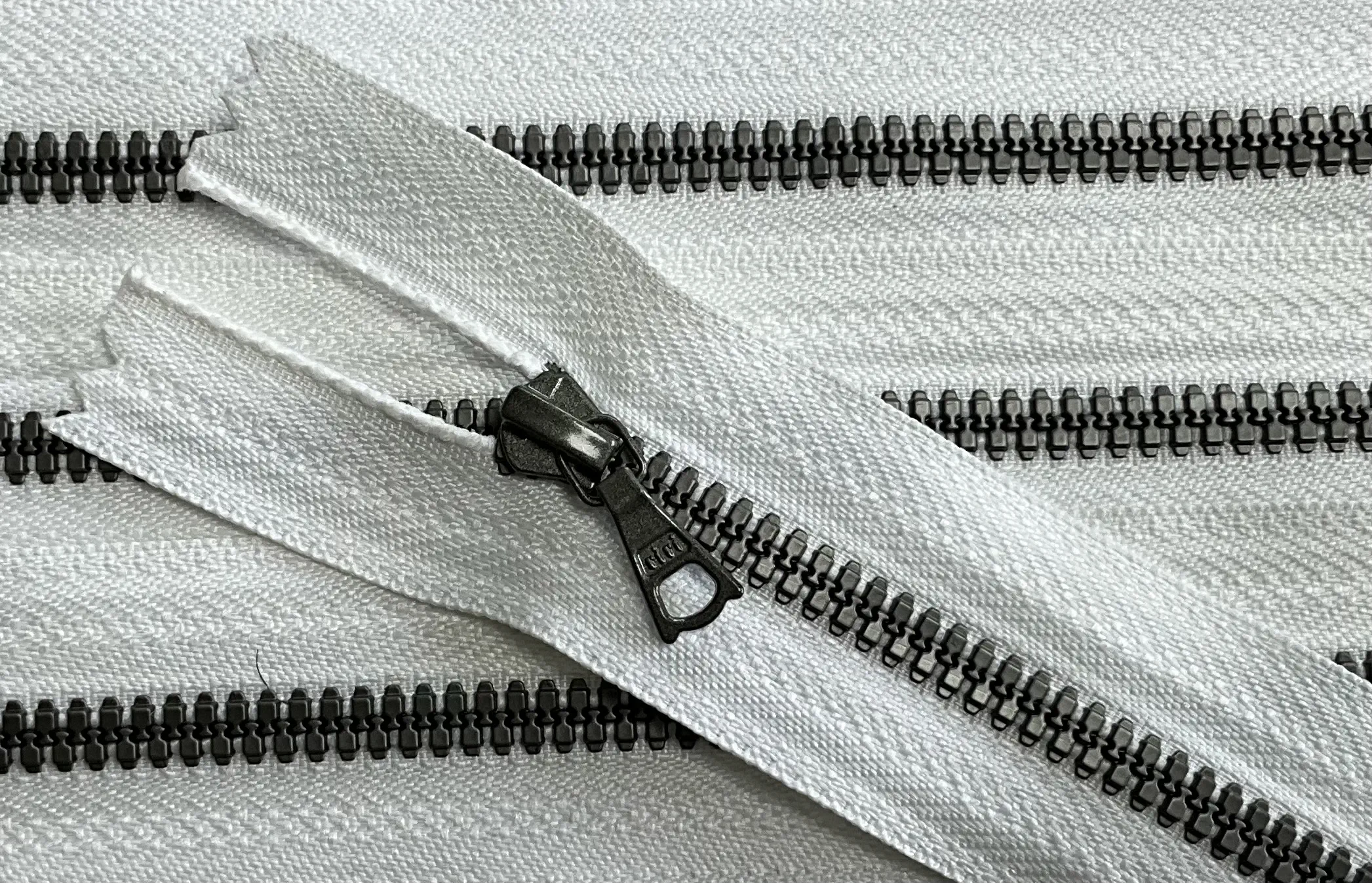 Reißverschluss weiß, 035 cm Kunststoff teilbar Krampe