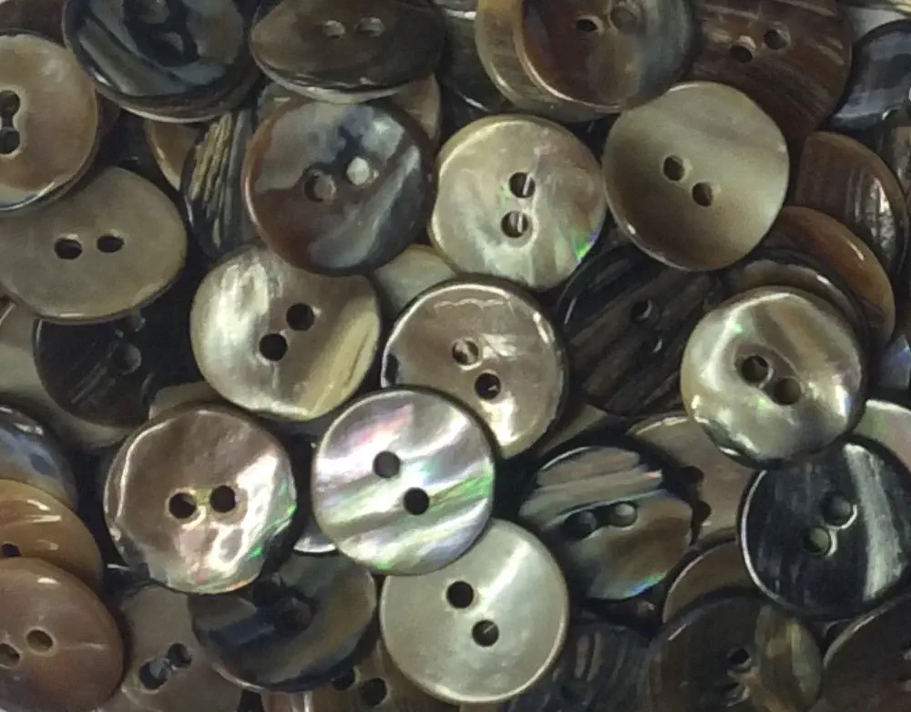 100 Knöpfe Echt Perlmutt 14 mm natur dunkel