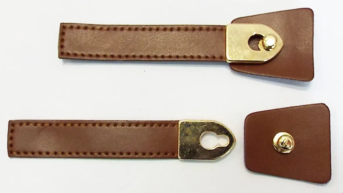 Bekleidungsverschluss braun/gold zum einhaken
