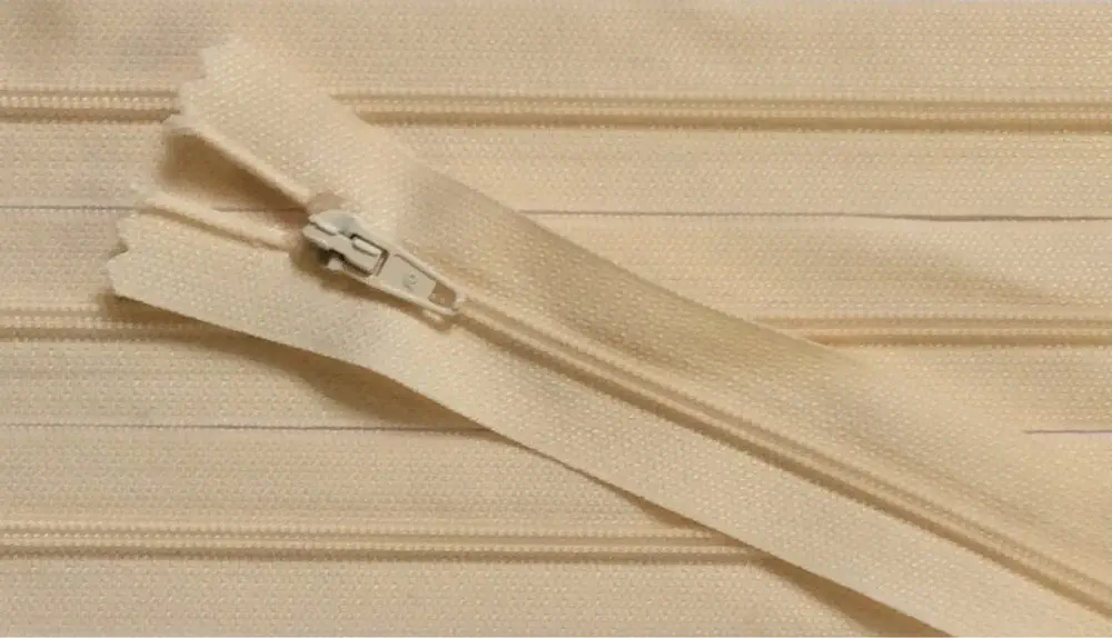 Reißverschluss hell beige, 035 cm Kunststoff nicht teilbar