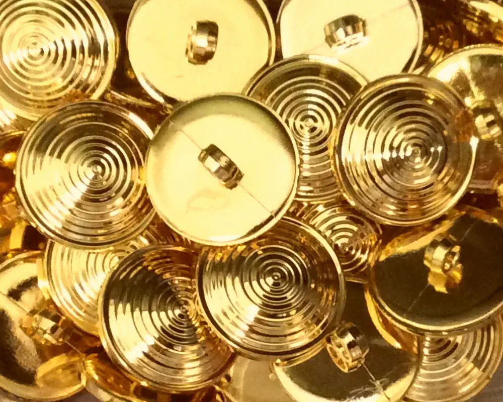 Knopf 23 mm gold