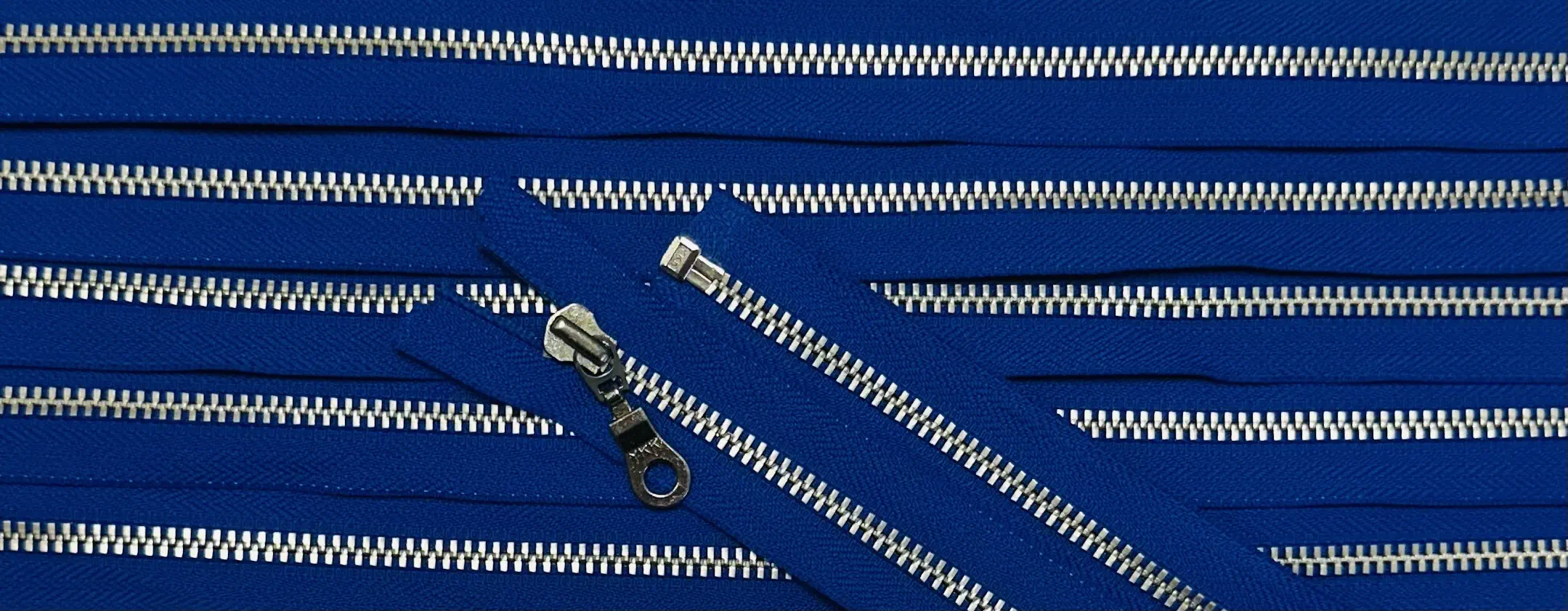 Reißverschluss blau kornblau, 100 cm Metall teilbar