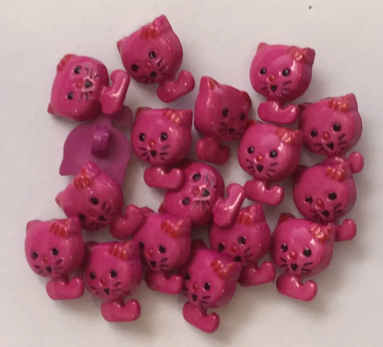 Kätzchen 15 mm pink