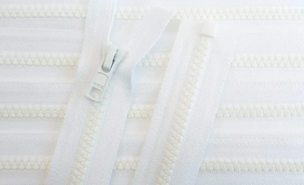 Reißverschluss creme, 062 cm Kunststoff teilbar Krampe
