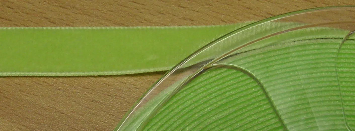 Samtband 016 mm apfel grün