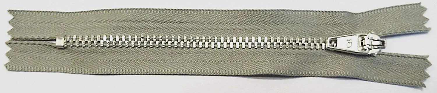 Reißverschluss grau hell, 013 cm Metall nicht teilbar 4 mm Kette R