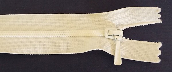 RV creme, 025 cm Kunststoff nicht teilbar