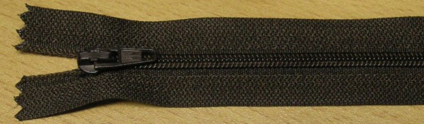 RV braun dunkel, 035 cm Kunststoff nicht teilbar
